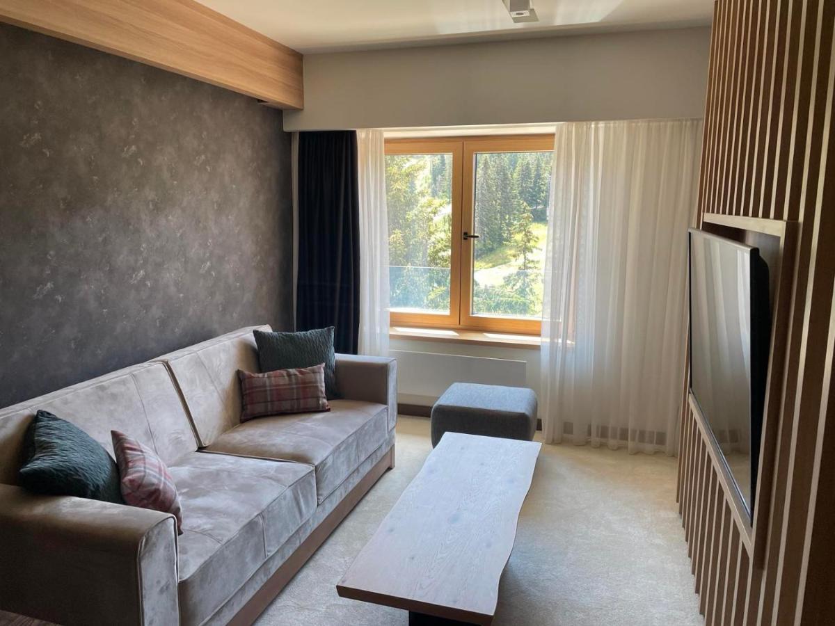 Woodside Apartments โคเปานิก ภายนอก รูปภาพ