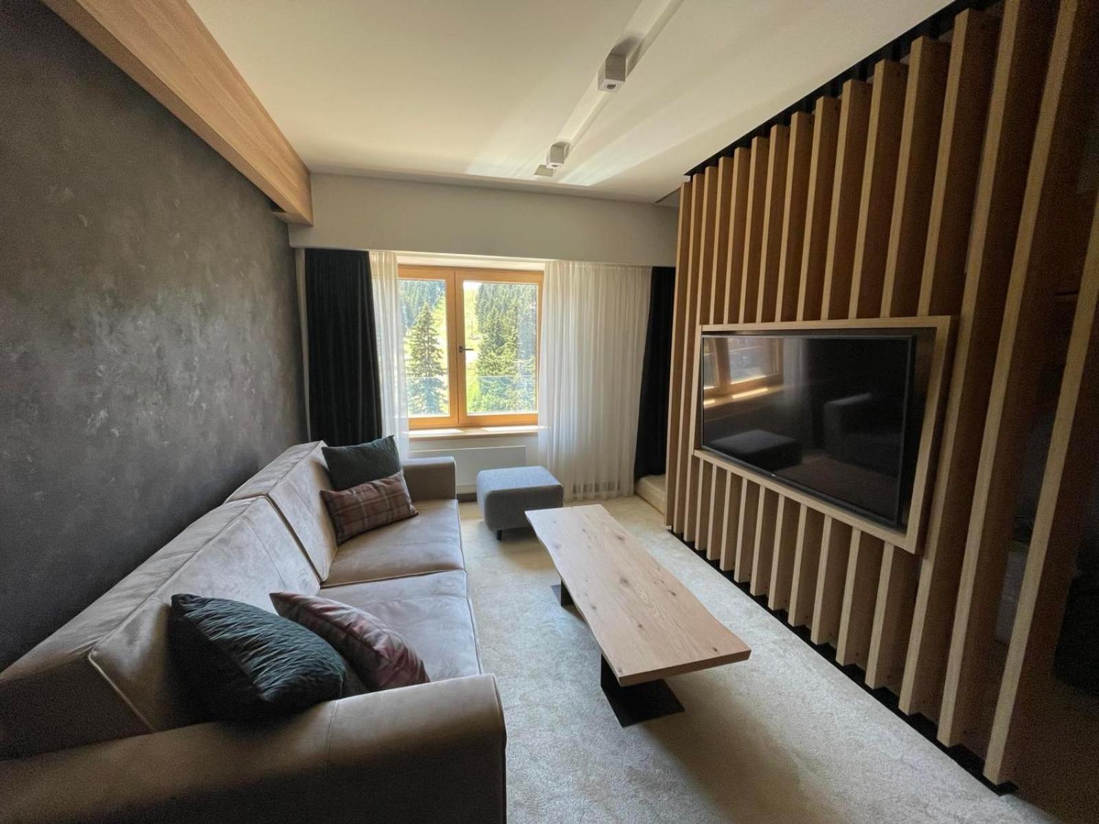 Woodside Apartments โคเปานิก ภายนอก รูปภาพ