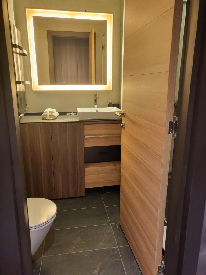 Woodside Apartments โคเปานิก ภายนอก รูปภาพ