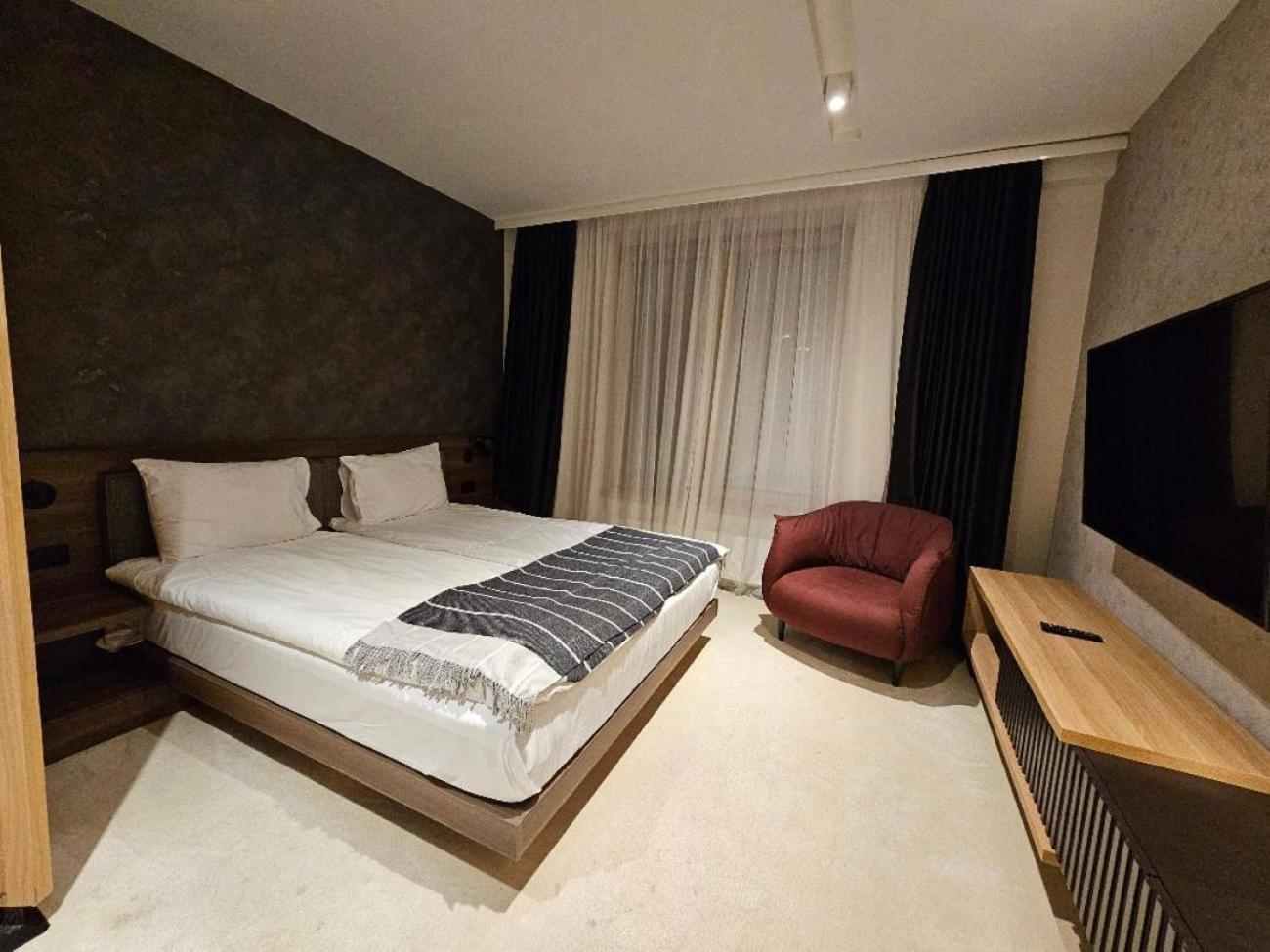 Woodside Apartments โคเปานิก ภายนอก รูปภาพ