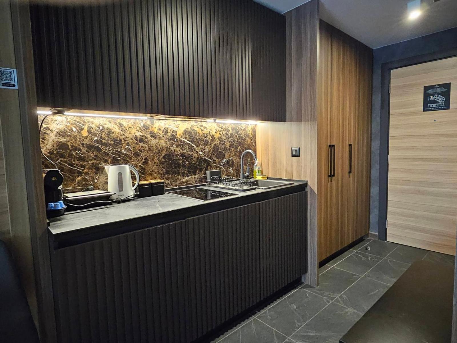 Woodside Apartments โคเปานิก ภายนอก รูปภาพ